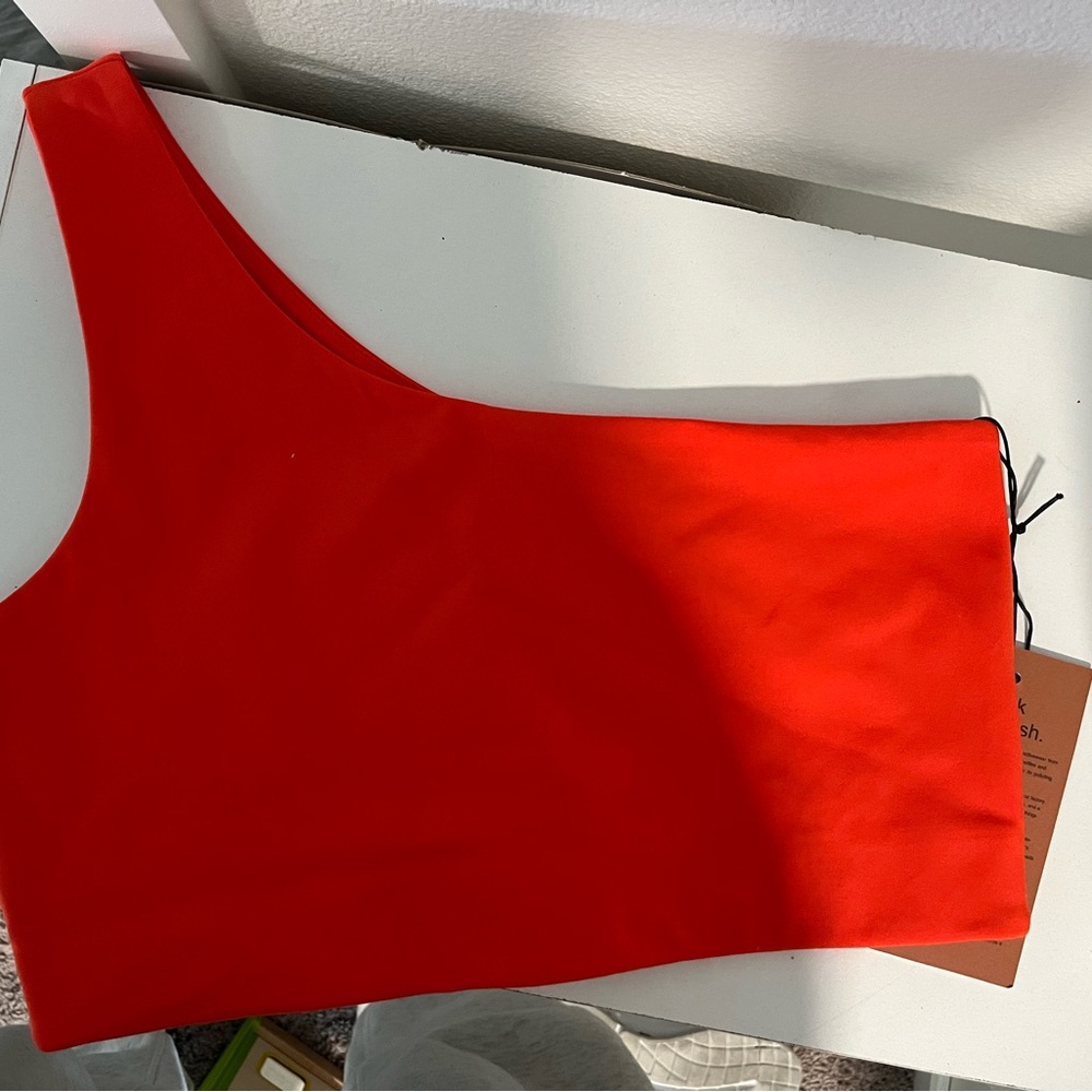Girlfriend Collective Bianca One-Shoulder Sports Bra | NWT | Size L